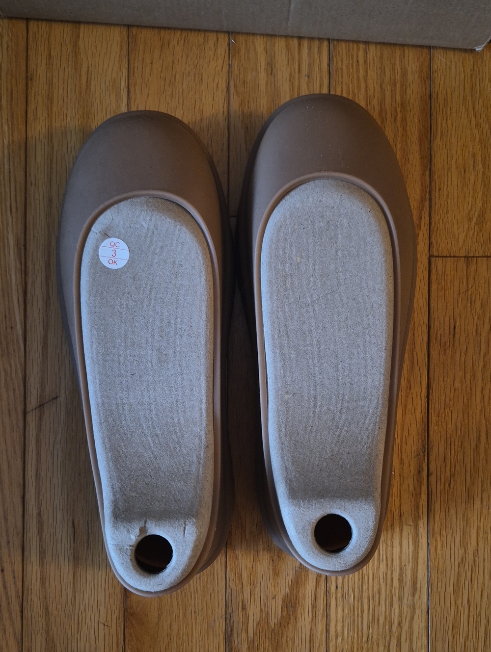 UGG UGGguard Silicone Boot Guards Chestnut Size Small 6-8